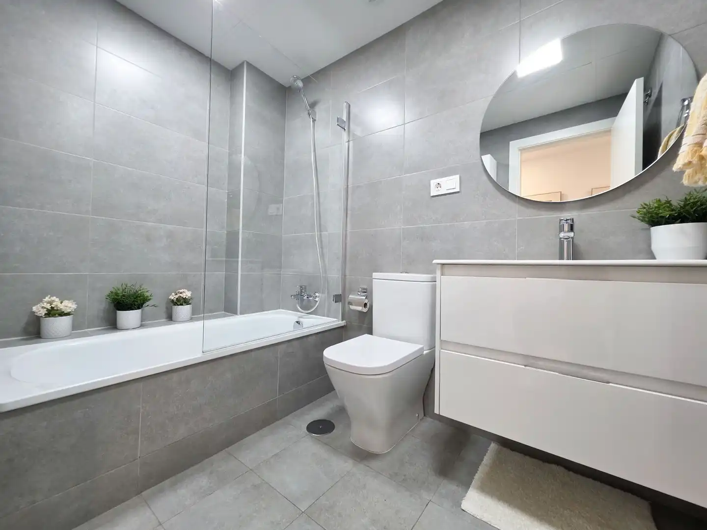 Flat with pool for sale in Calle Mónaco 4, imagen 24