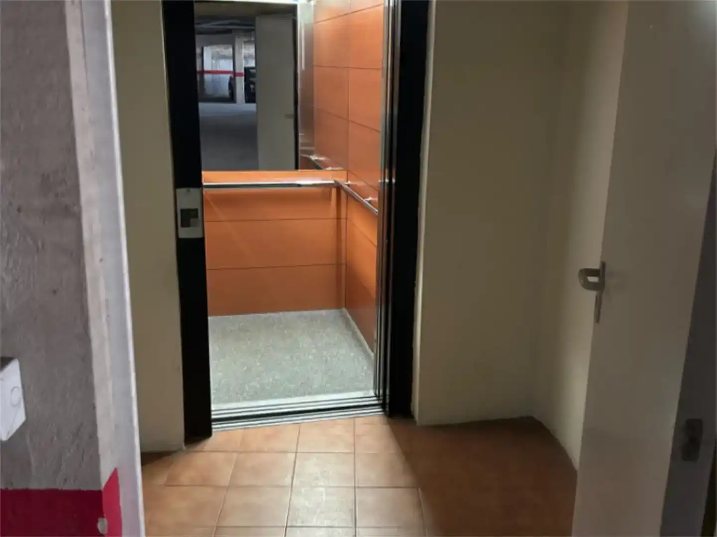 Garaje en venta en Castilleja de la Cuesta, Sevilla