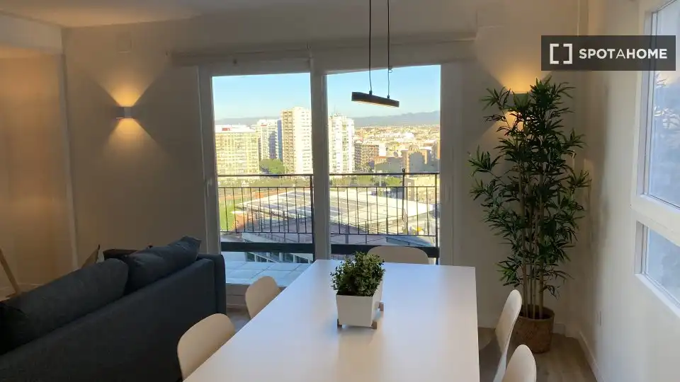 Comedor de Piso de alquiler en Valencia con Aire acondicionado, Calefacción y Amueblado
