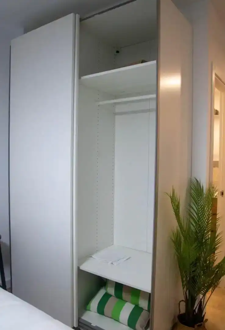 Dormitori de Loft de lloguer en Madrid amb Aire condicionat, Piscina i Moblat