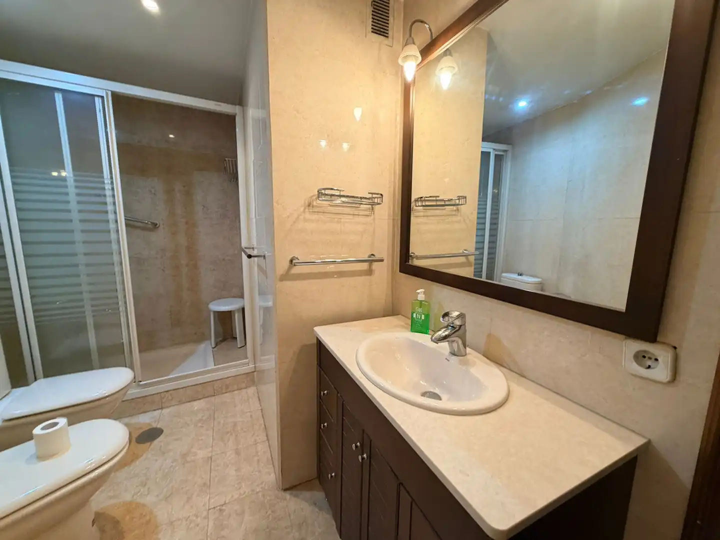 Baño de Ático en venta en Madrid con Aire acondicionado, Calefacción y Terraza