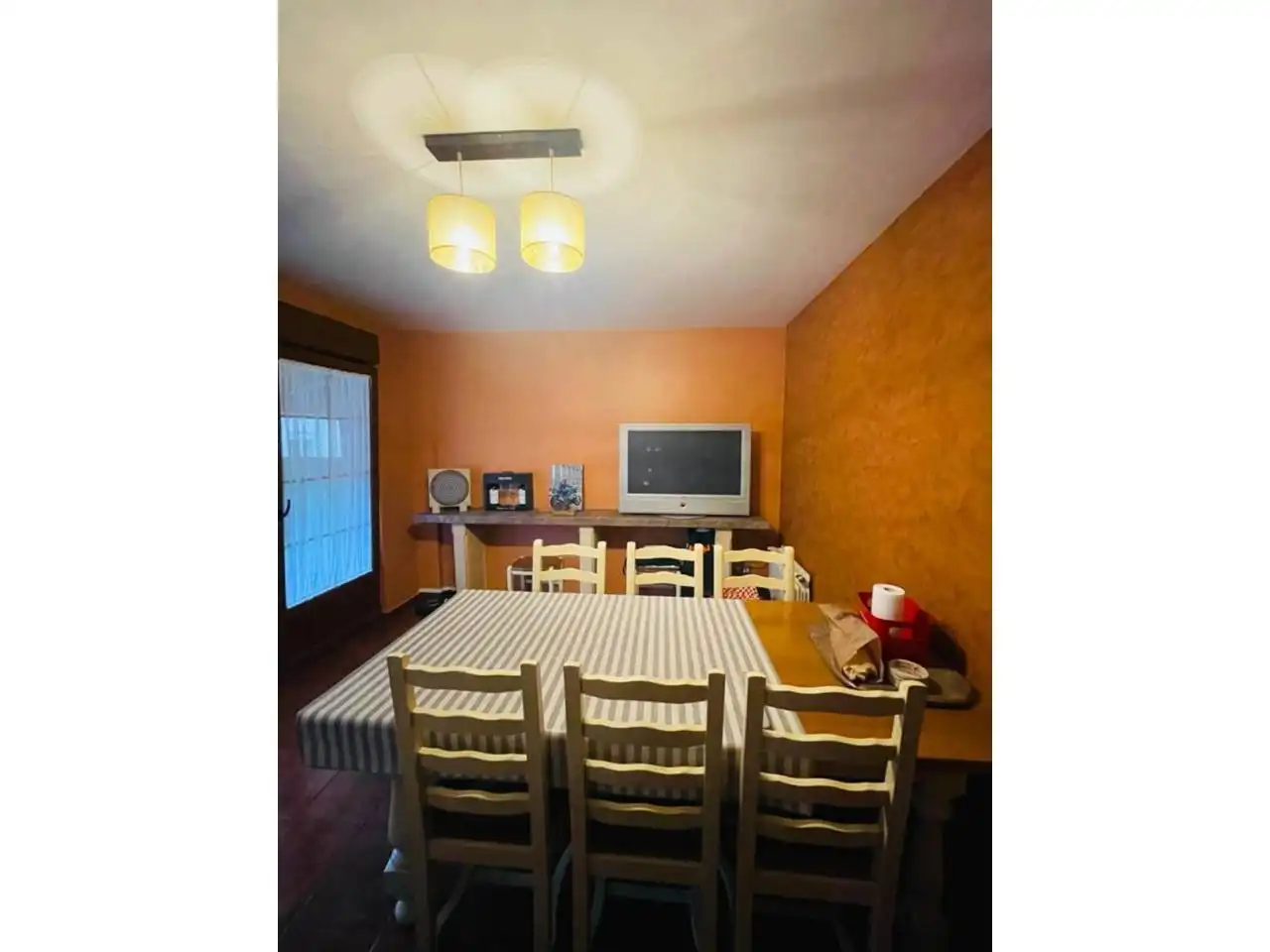 Comedor de Casa adosada en venta en Santa María de Cayón con Calefacción, Terraza y Amueblado