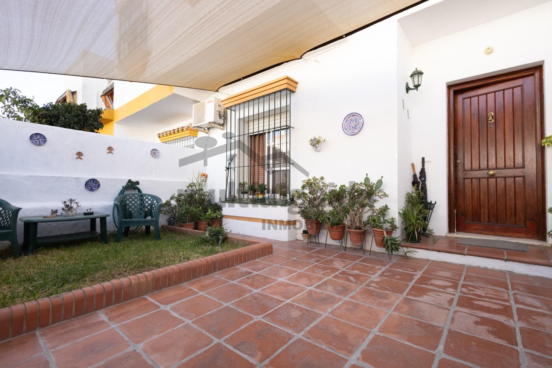 Jardín de Casa adosada en venta en Jerez de la Frontera con Aire acondicionado y Terraza