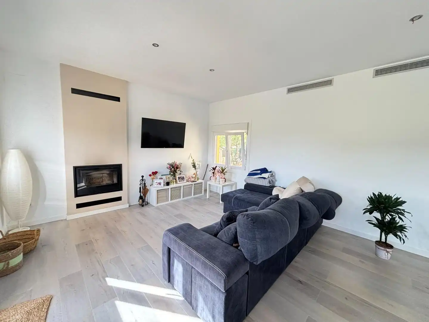 Chalet con piscina en venta en Bàscara, imagen 3