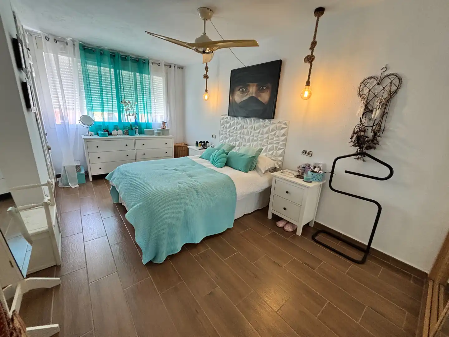 Habitación de Casa adosada en venta en Estepona con Aire acondicionado, Calefacción y Terraza