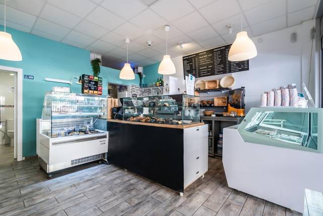 Local comercial en Alquiler en Palm - Mar