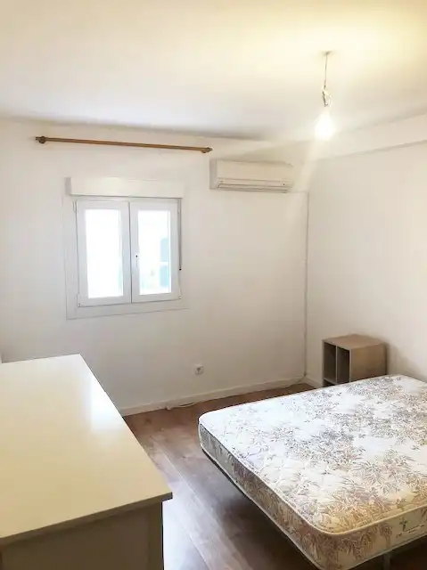 Bedroom of Flat for rent in Carabanchel