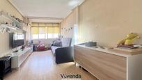 Bedroom of Flat for sale in Fuenlabrada