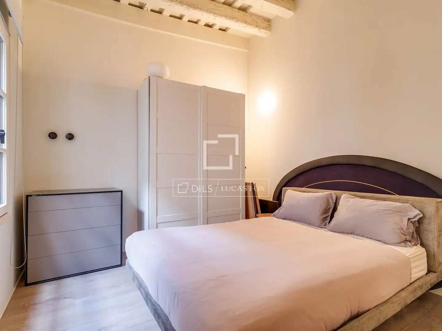 Bedroom of Flat for sale in Barcelona  with Air Conditioner, Heating and Furnished