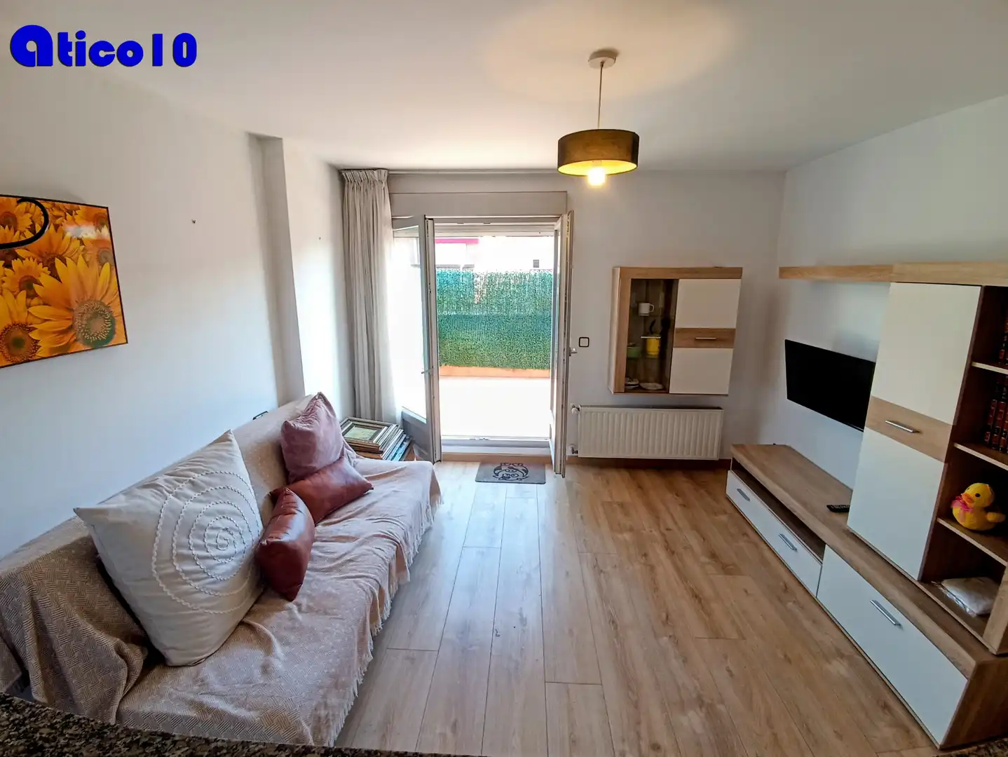 Living room of Attic for sale in Oviedo   with Heating, Parquet flooring and Terrace