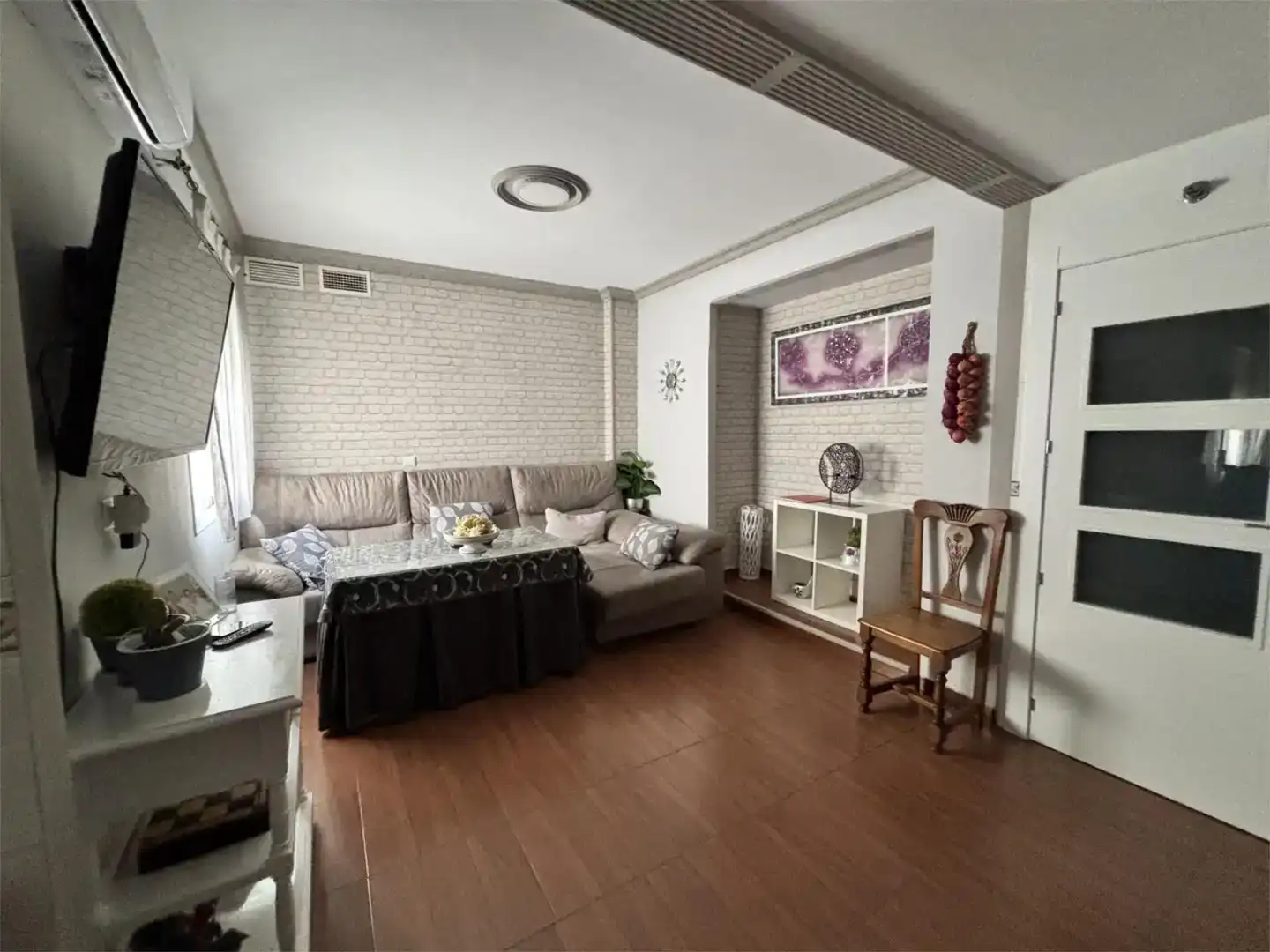 Sala d'estar de Pis en venda en Villacarrillo amb Aire condicionat, Traster i Balcó