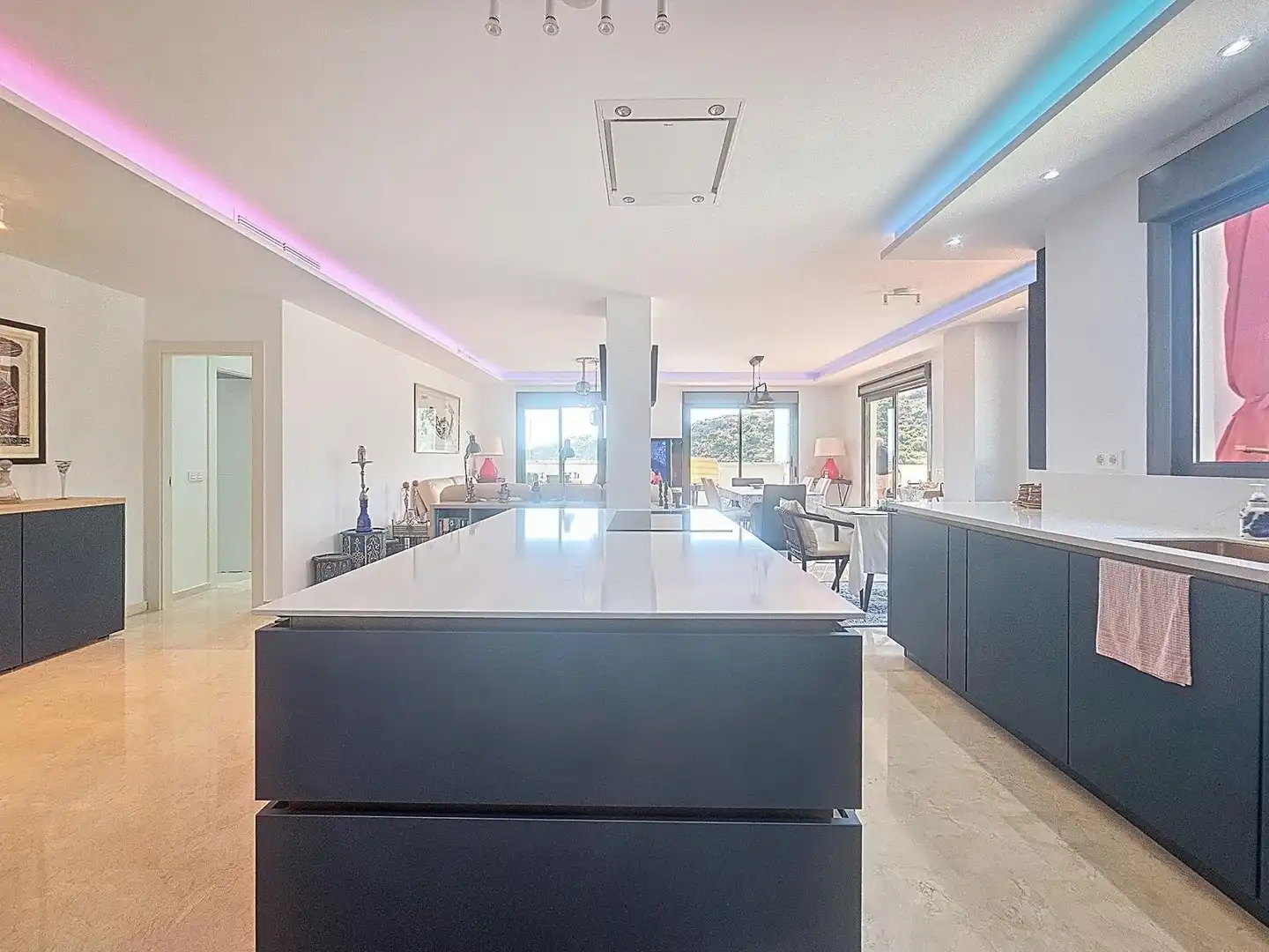 Apartamento con piscina en venta en Manilva Pueblo, imagen 4