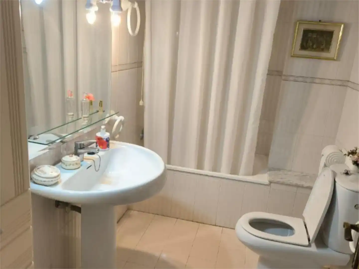Baño de Piso en venta en Benicarló con Aire acondicionado y Balcón