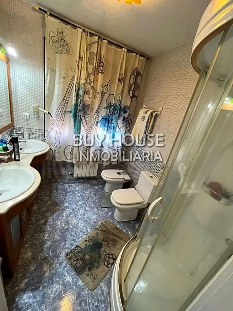 Chalet con piscina en venta en Calle Madeira 17, imagen 41