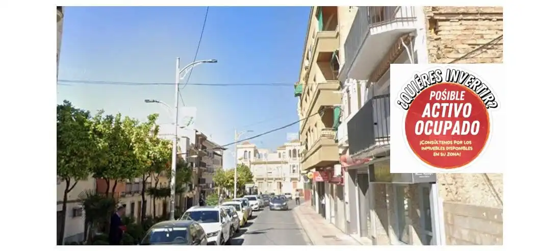 Vista exterior de Piso en venta en Pinos Puente