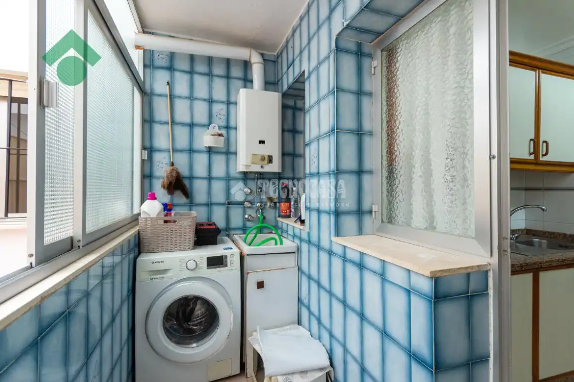 Schlafzimmer von Wohnung zum Verkauf in Almuñécar mit Möbliert und Balkon