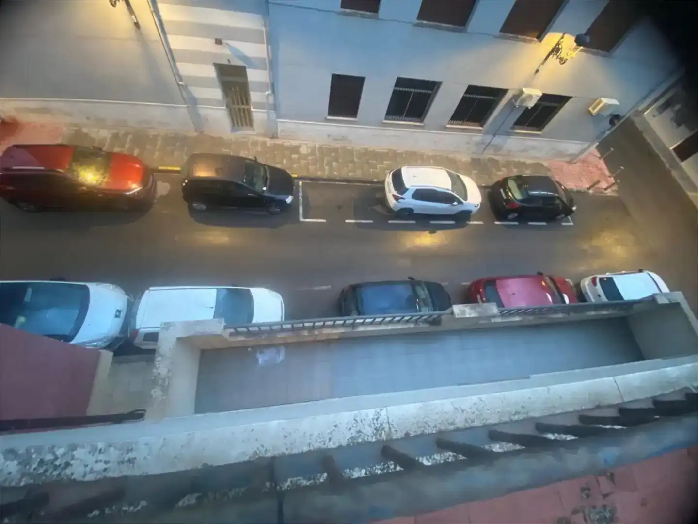 Aparcament de Planta baixa en venda en Elda amb Aire condicionat, Traster i Moblat