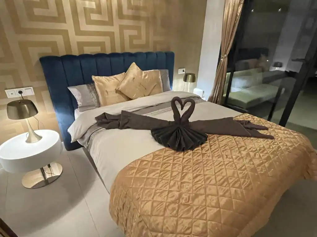 Apartamento de alquiler en VILLAS DEL MEDITERRANEO, 77, Puerto de Estepona