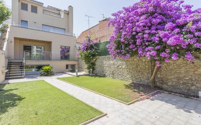 Jardí de Casa o xalet en venda en Figueres amb Aire condicionat, Calefacció i Jardí privat