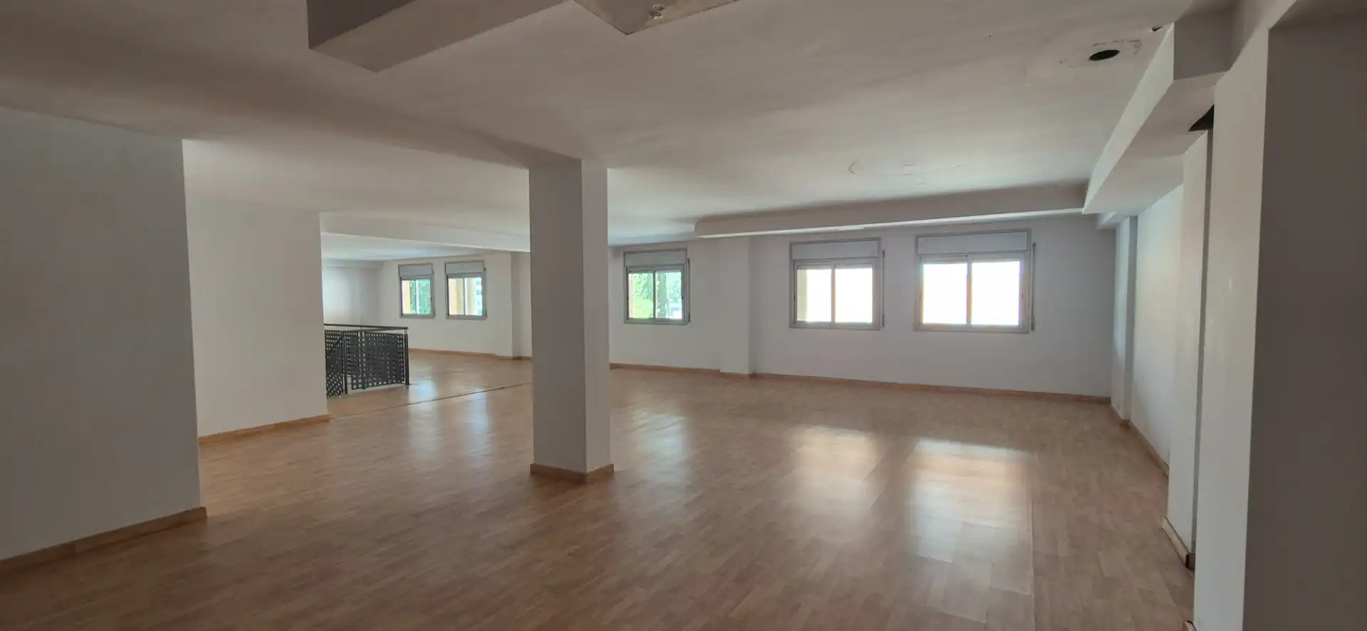 Geschaftsraum zum Verkauf in Esplugues de Llobregat