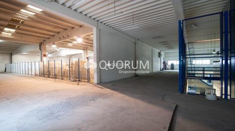 Foto 3 von Fabrikhallen zur Miete in Abadiño , Bizkaia