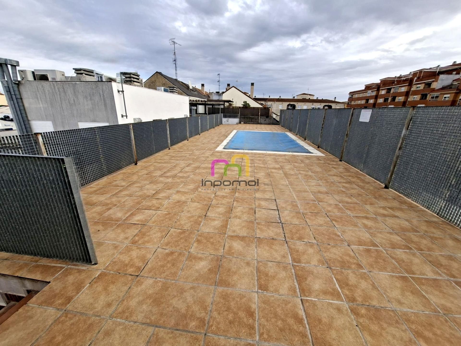 Piscina de Pis en venda en Badajoz Capital amb Aire condicionat, Calefacció i Piscina comunitària