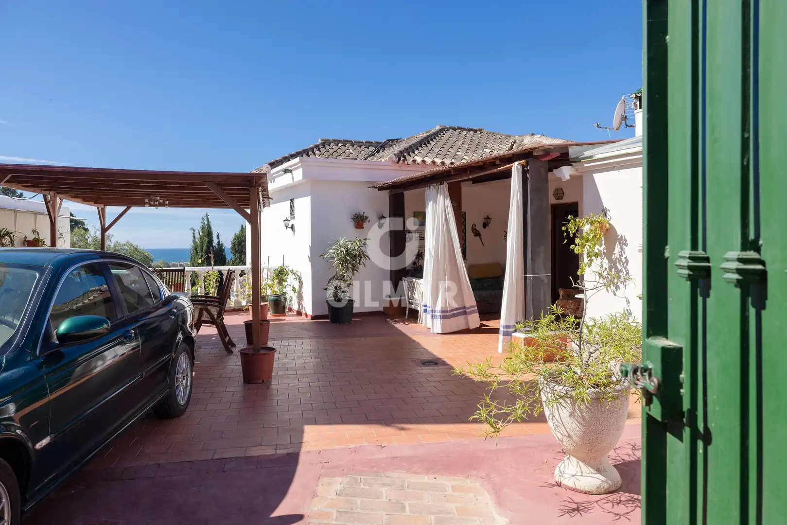 Vista exterior de Casa adosada en venta en Marbella
