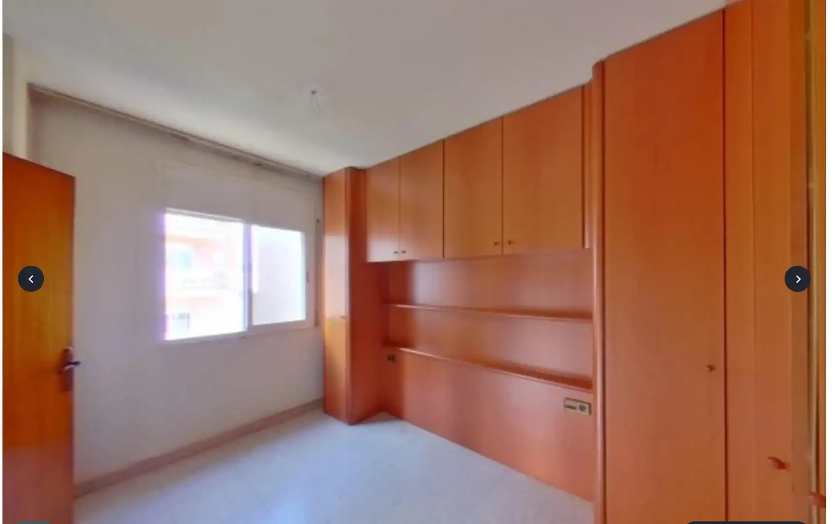Dormitori de Apartament en venda en Blanes amb Balcó