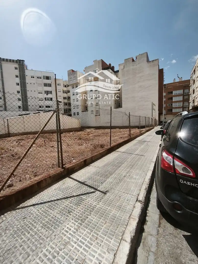 Terreny residencial en venda a FEDERICO GARCIA MOLINER, imagen 2