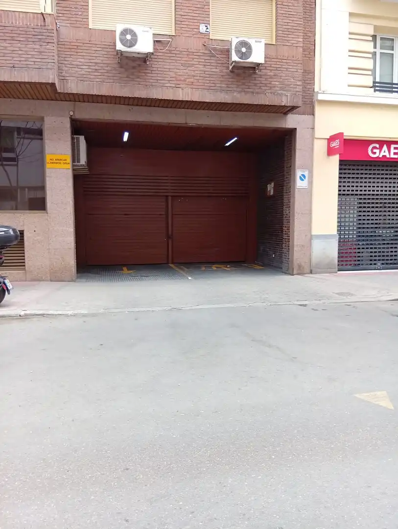 Aparcament de Garatge de lloguer en Madrid