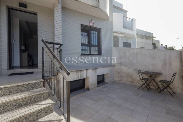 Casa adosada en Venta en Beniarjó