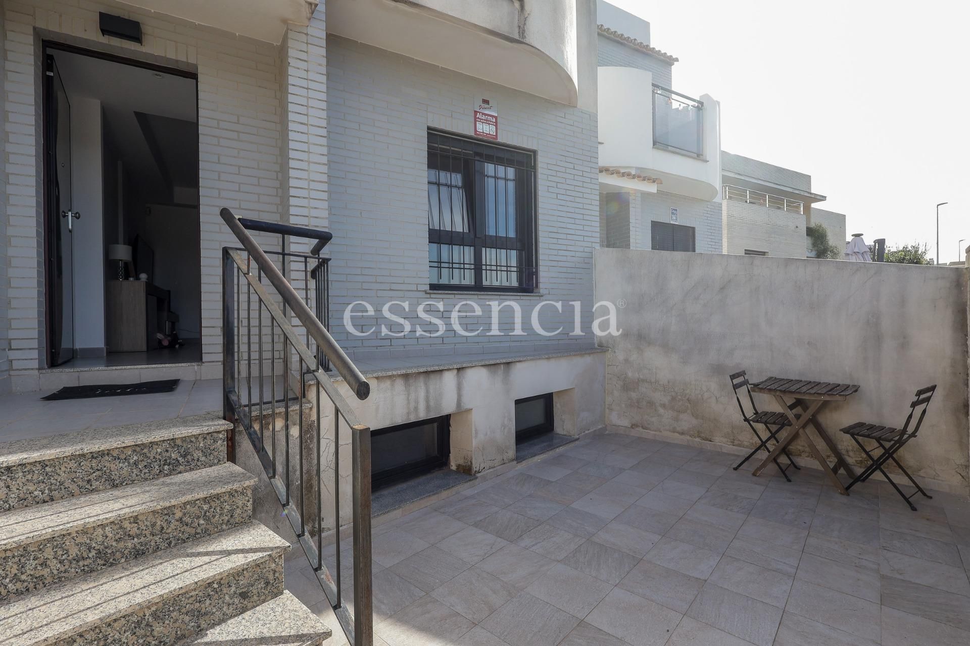 Terrace of Single-family semi-detached for sale in Beniarjó