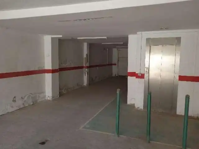 Parking for sale in Carrer dels Gallarts, imagen 2