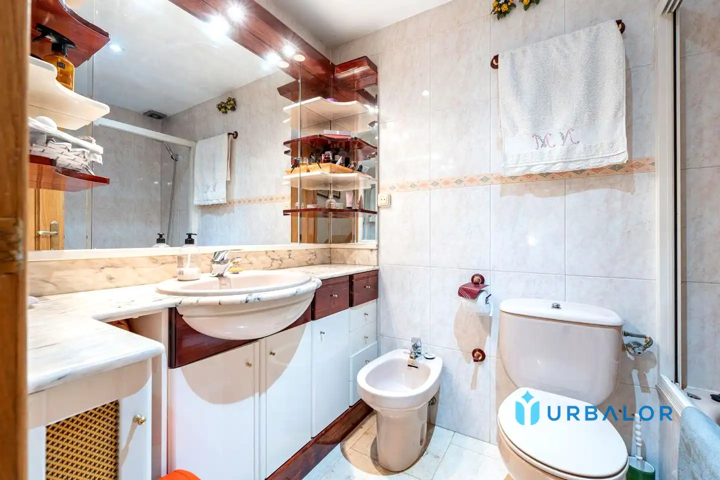Baño de Casa adosada en venta en Alcorcón con Calefacción, Jardín privado y Parquet