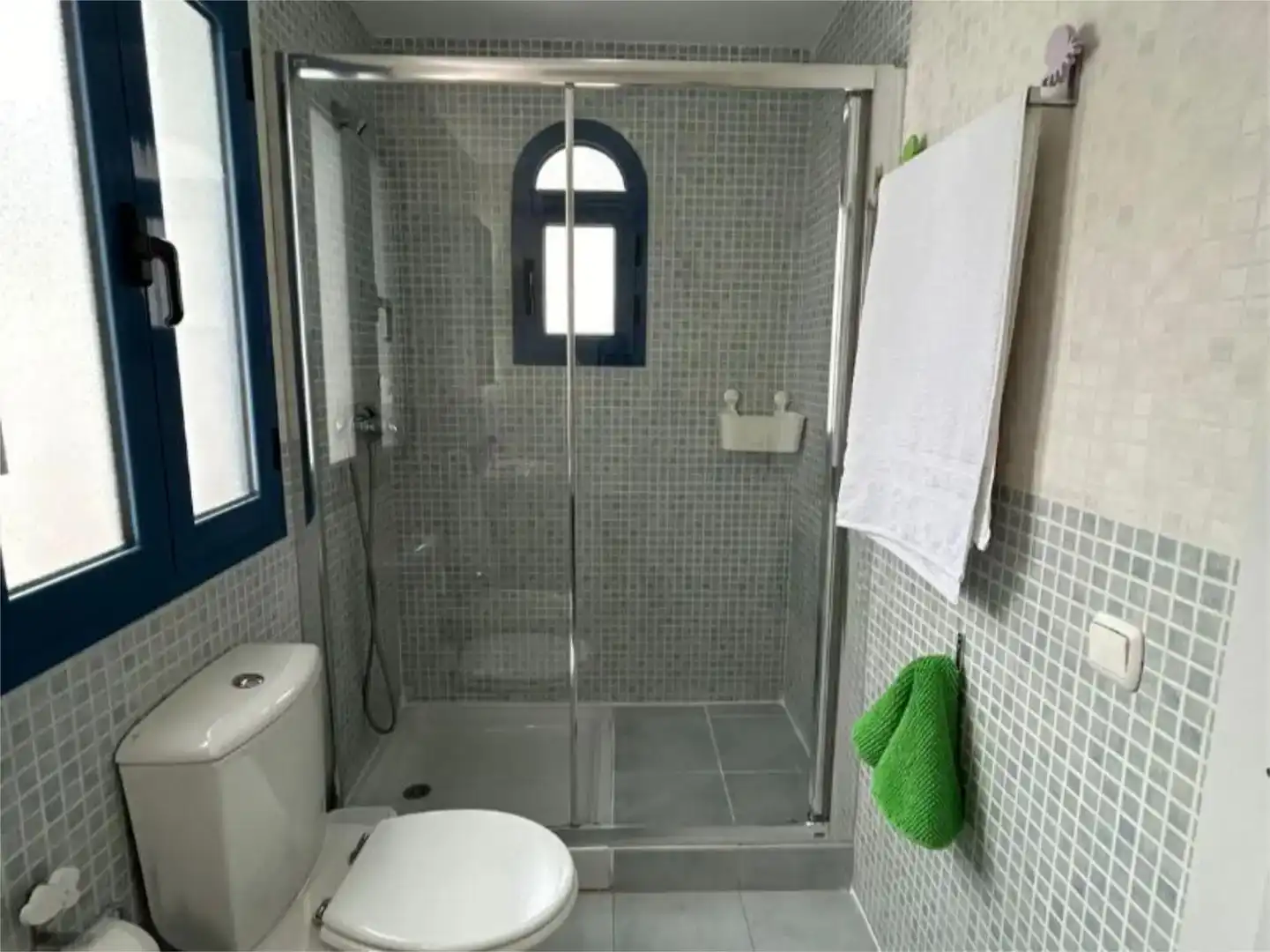 Bany de Casa adosada per a compartir en Pinos de Alhaurín