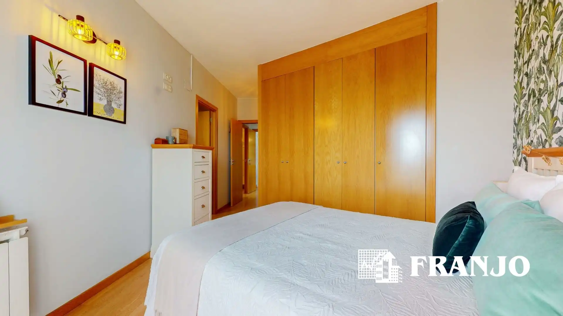 Habitación de Piso en venta en Terrassa con Aire acondicionado, Calefacción y Trastero
