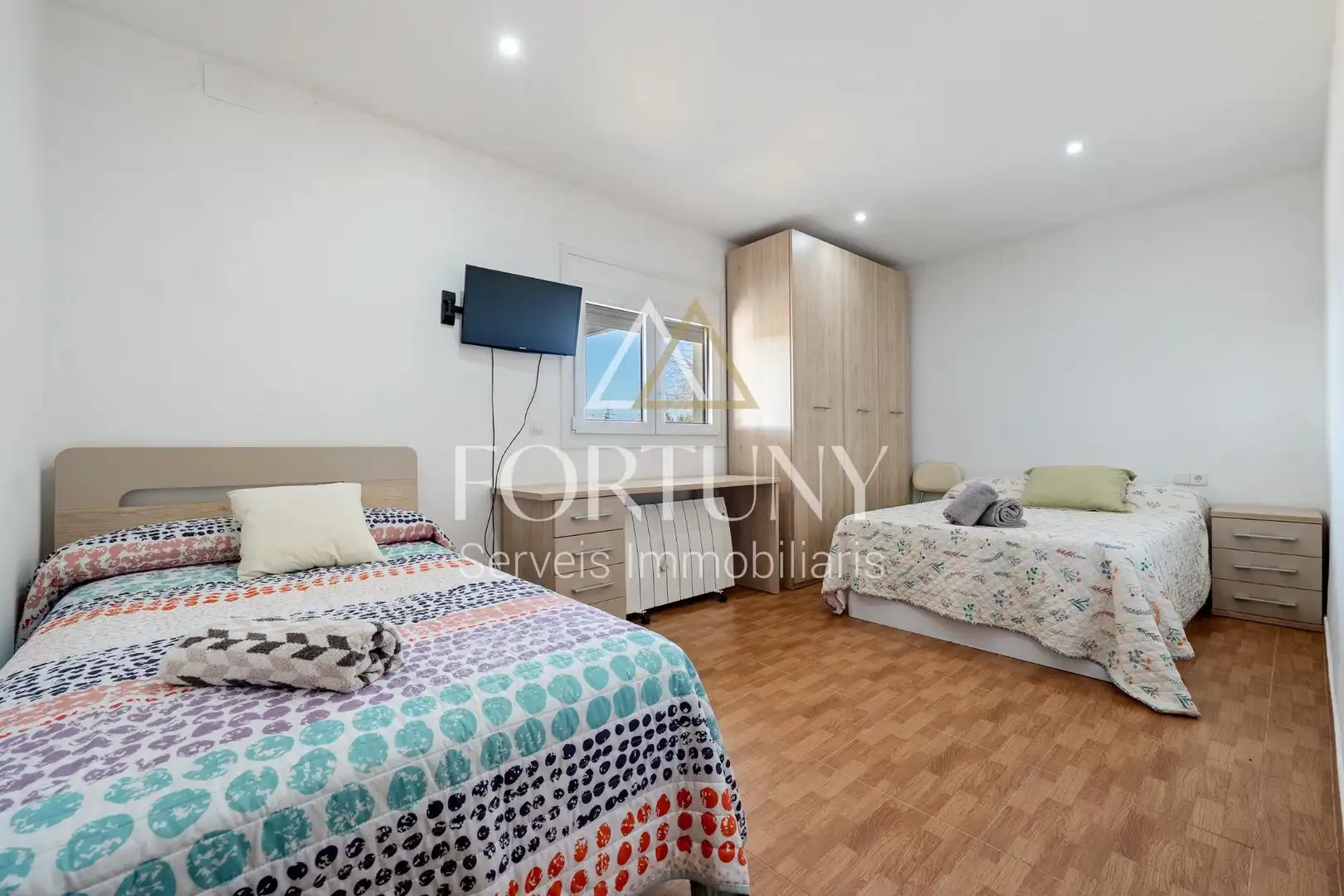 Dormitori de Casa o xalet en venda en Reus amb Aire condicionat, Jardí privat i Traster