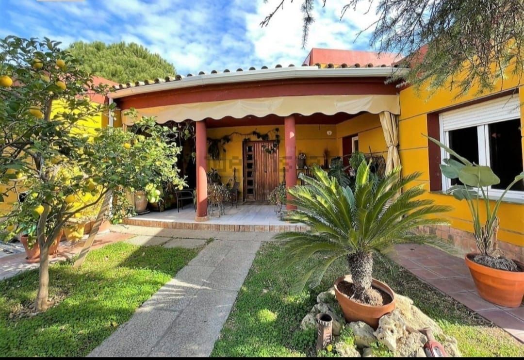 Casa o xalet en venda a Luis de Gamarra, Palomares del Río