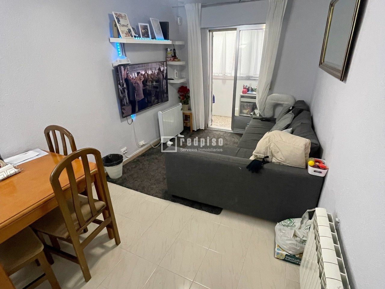 Living room of Flat for sale in  Madrid Capital  with Heating and Terrace