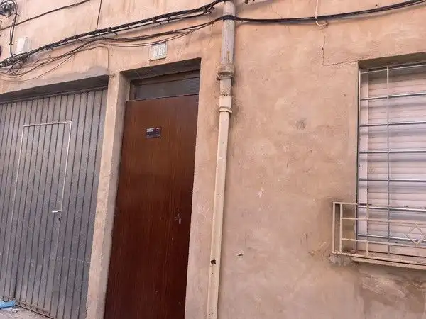 Casa adosada en venda a Calle QUEVEDO, 58, Yecla