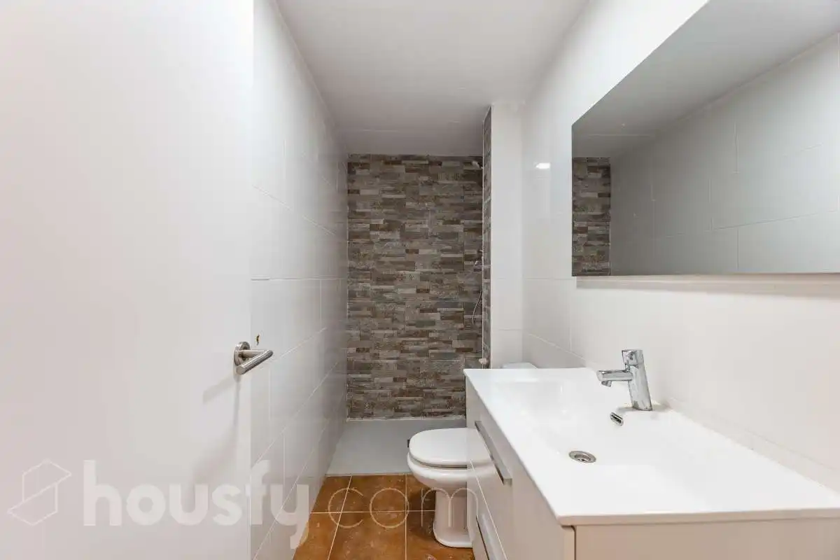 Bany de Casa o xalet en venda en Calafell amb Jardí privat, Terrassa i Traster