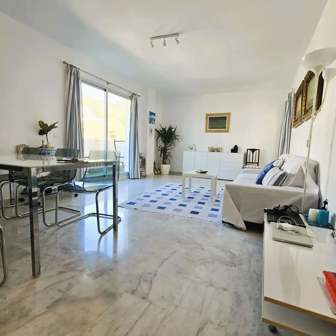 Apartment with pool for sale in Riviera del Sol, imagen 2