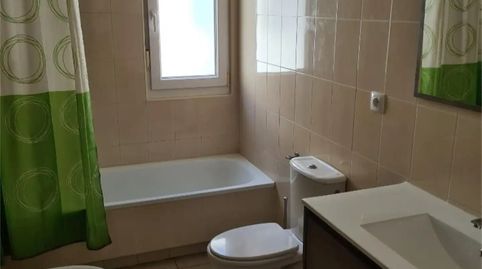 Foto 2 de Piso en venta en Calle Sorribero, Reinosa, Cantabria