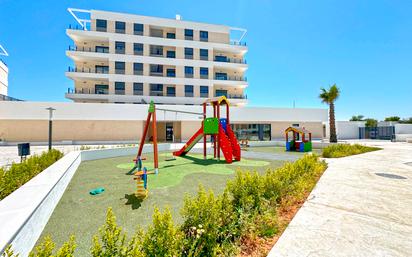 Vista exterior de Pis en venda en Mairena del Aljarafe amb Terrassa