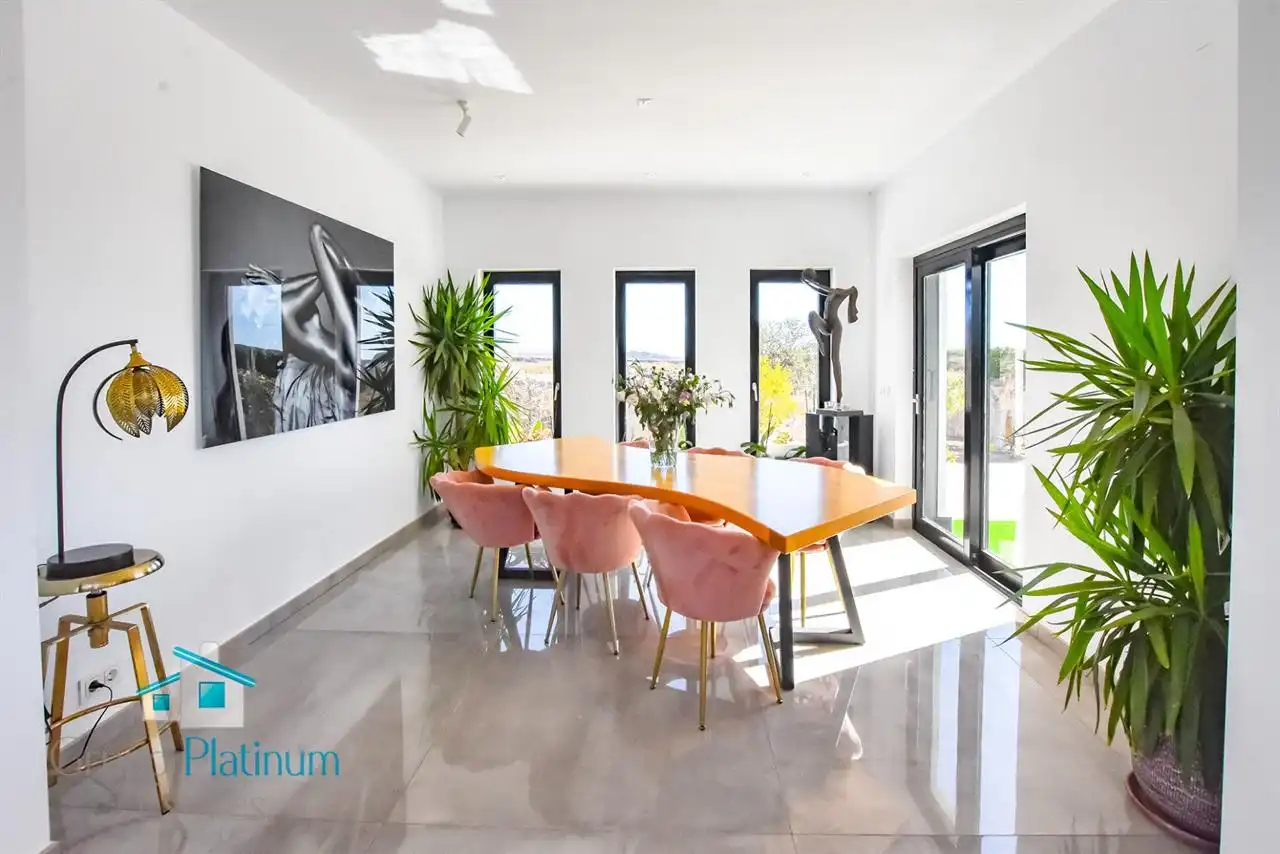 Detached house with garden for sale in San Juan de los Terreros, imagen 6