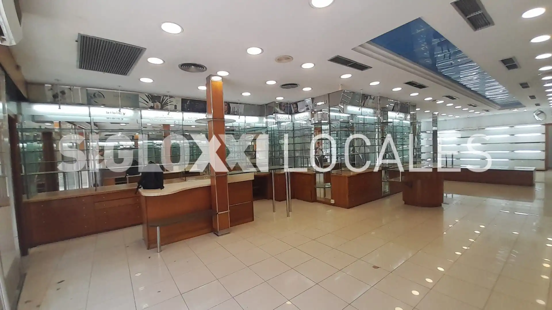 Local de alquiler en Barcelona con Aire acondicionado