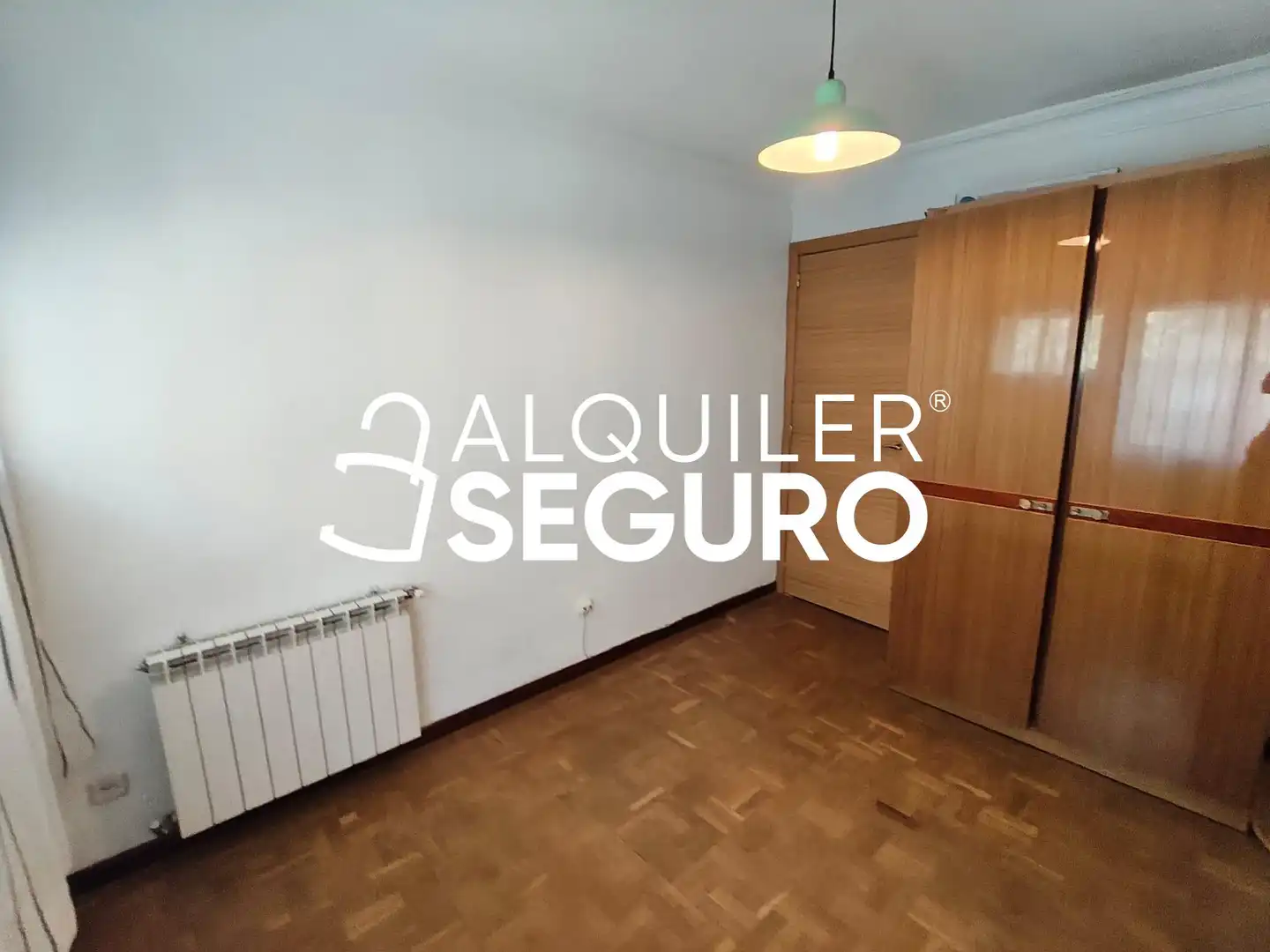 Habitación de Piso de alquiler en Fuencarral - El Pardo