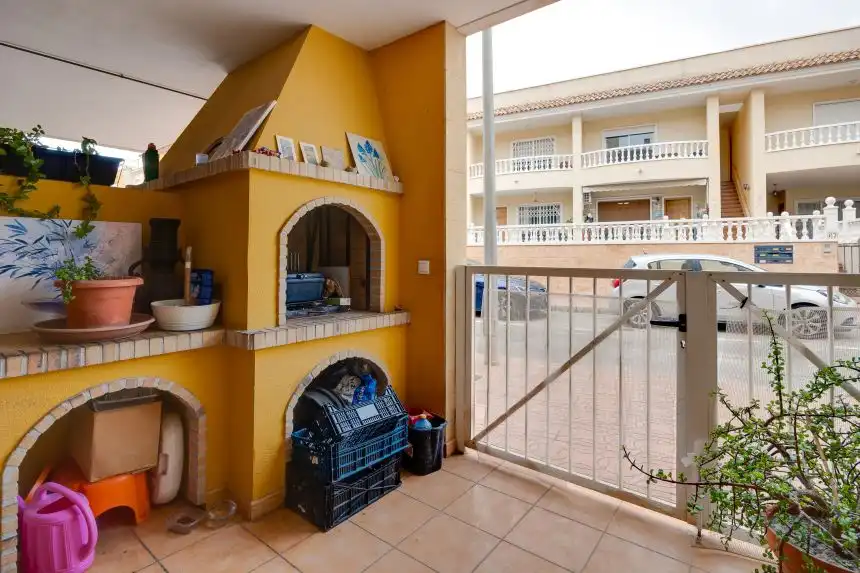 Casa adosada en venta en Rojales con Piscina comunitaria