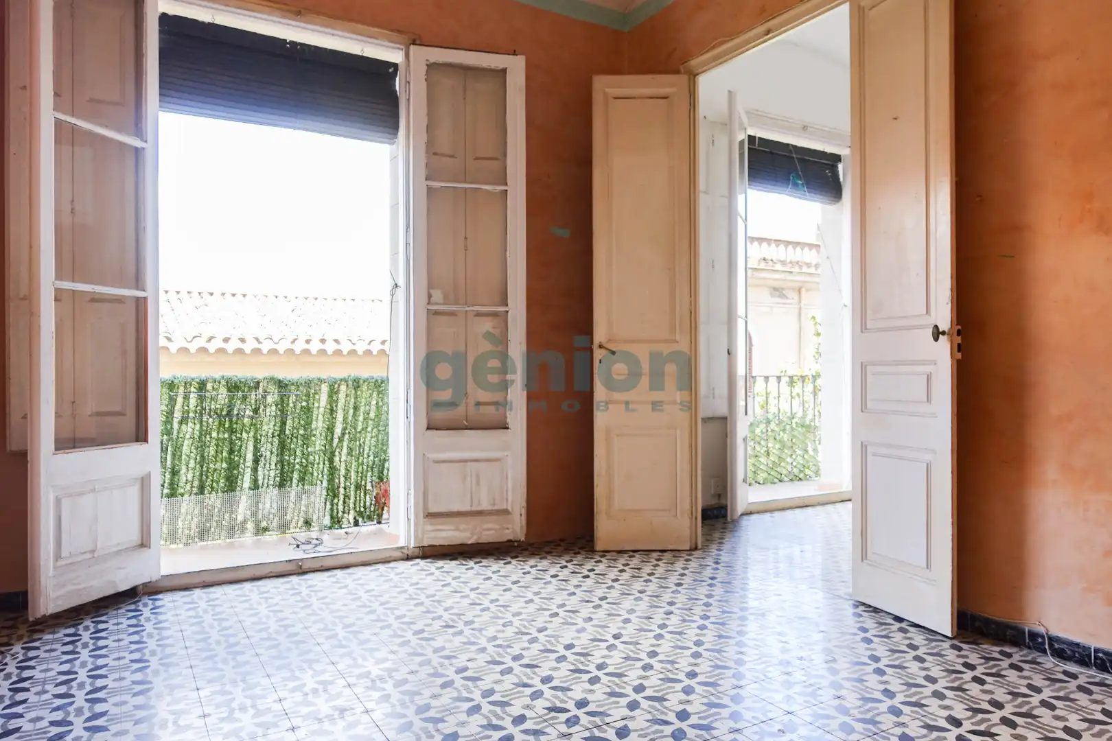 Habitación de Piso en venta en Girona con Calefacción, Terraza y Balcón