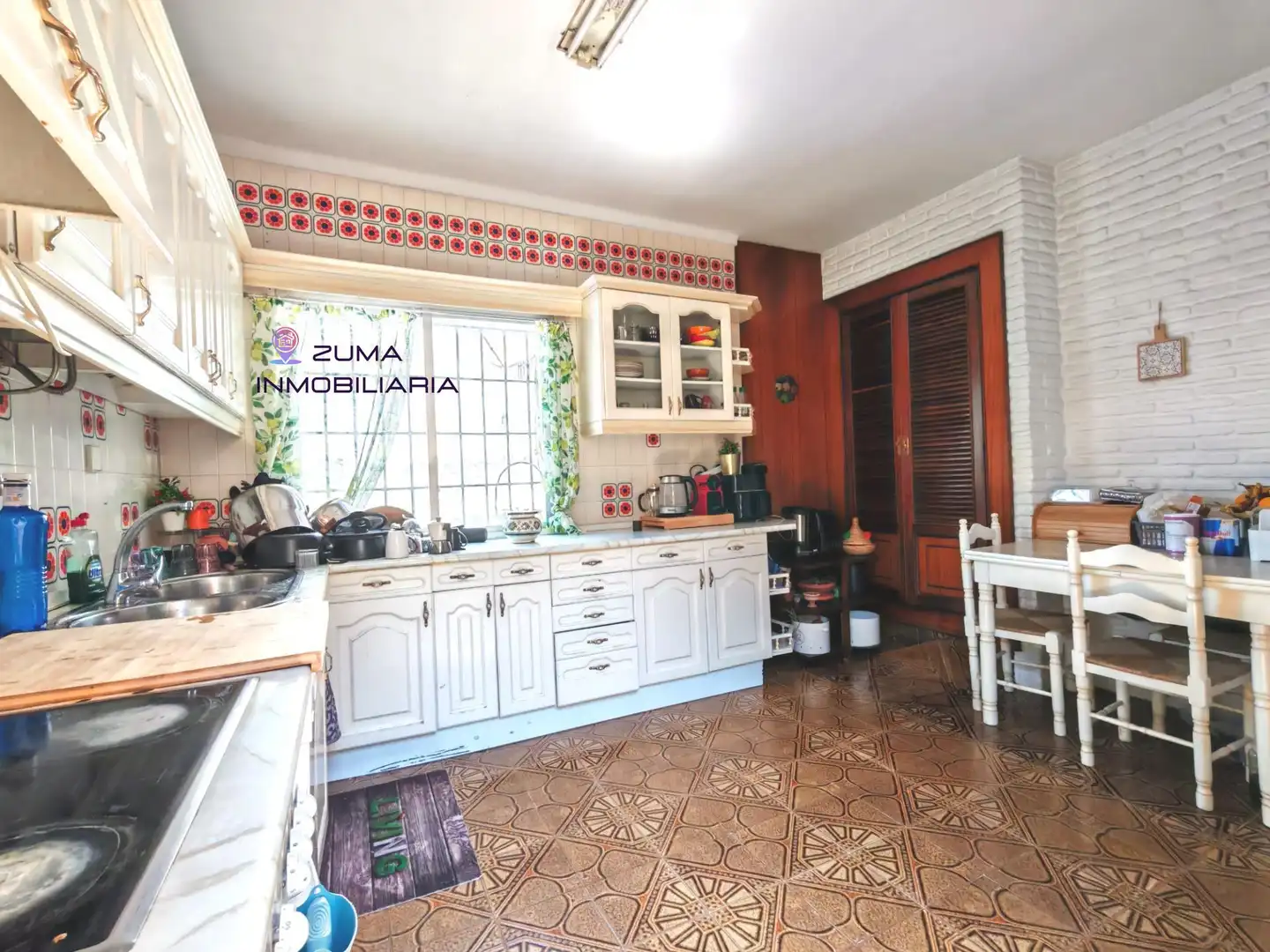 Kitchen of Houses for sale in Málaga  with Air Conditioner and Terrace